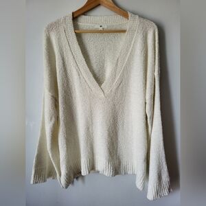 BP. Cream Loose Knit Sweater size L